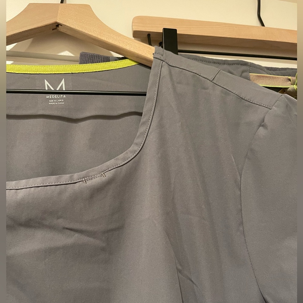 Medelita grey scrub set XXL